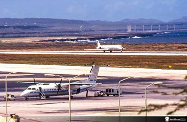 ALM MD-82 - taking off at Hato Curacao International Airport