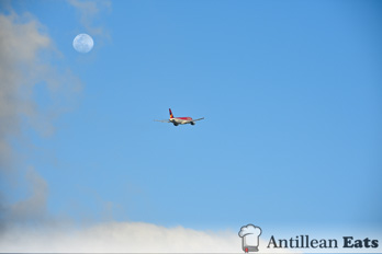 Avianca Airlines - A320 taking off from Curacao Airport