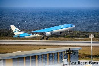 KLM Airbus A330 - taking off from Curacao
