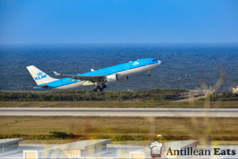 KLM Airbus A330 - taking off from Curacao